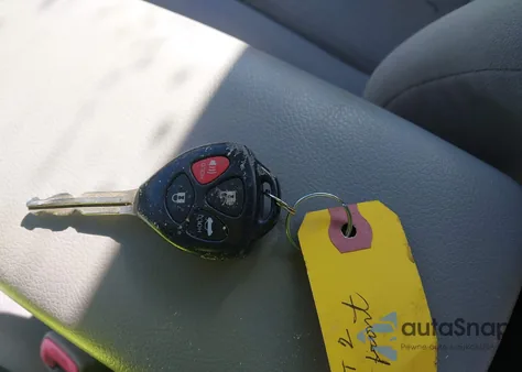 2010 Toyota Corolla Le z USA, uszkodzony, nr VIN JTDBU4EE3A9104326